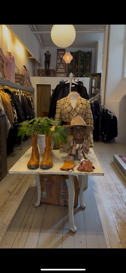 北欧ストックホルム在住者が通うお気に入りセカンドハンド総まとめ最新版｜ヴィンテージ、レトロ、北欧家具まで週末に歩ける人気ショップ